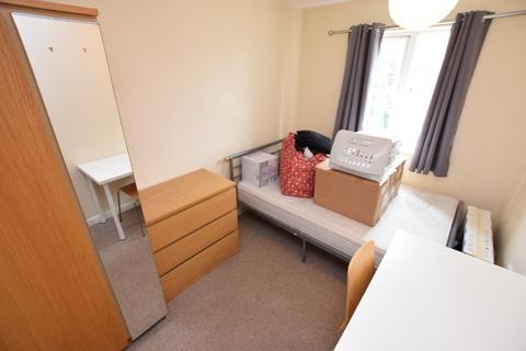 undefined, West Cotton Close, Northampton NN4