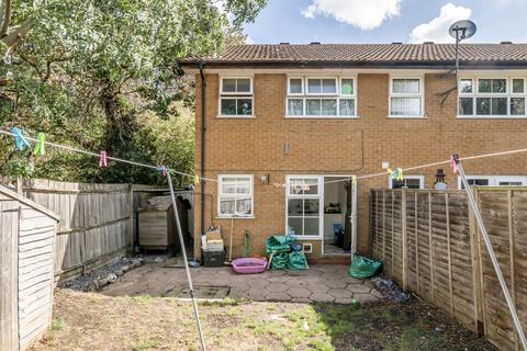 15 Burwell Close, Lower Earley, Reading, RG6 4BB