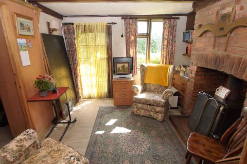 3 bedroom end of terrace house for sale, Plaxdale Green Road, Stansted, TN15