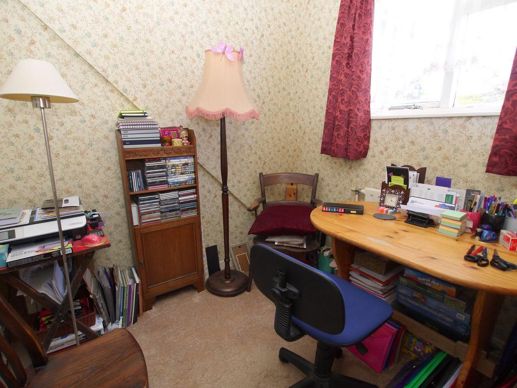 Photograph 7