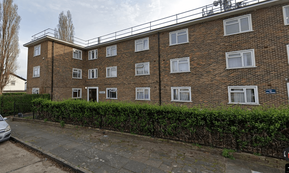 Rectory Court, Hounslow TW4 7 QE