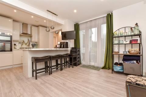 4 bedroom semi-detached house for sale, Kenmore Road, Kenley CR8