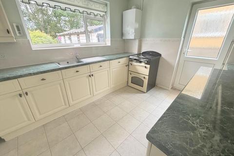 2 bedroom bungalow for sale, Links Road, Poulton Le Fylde FY6
