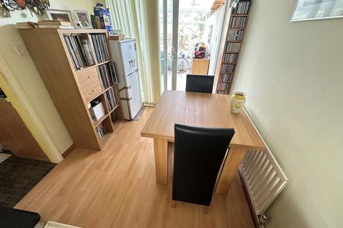 undefined, Dunstable, Bedfordshire LU6