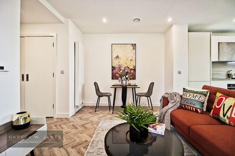 1 bedroom apartment to rent, Gillender Street, River Apartments, E3