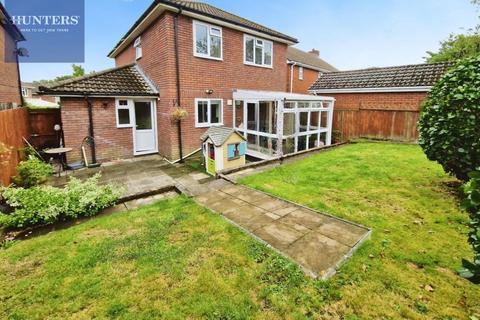 undefined, Clos Penglyn, Pencoed, Bridgend