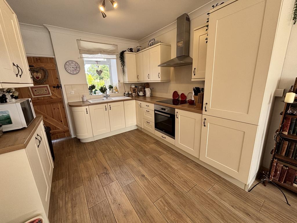 Kitchen Dining Area.