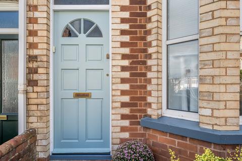 11 Bonnington Grove, Exeter, EX1 2QY