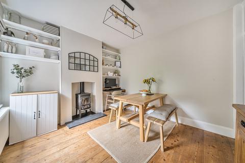 11 Bonnington Grove, Exeter, EX1 2QY