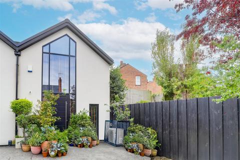 undefined, Haydn Road, Sherwood NG5