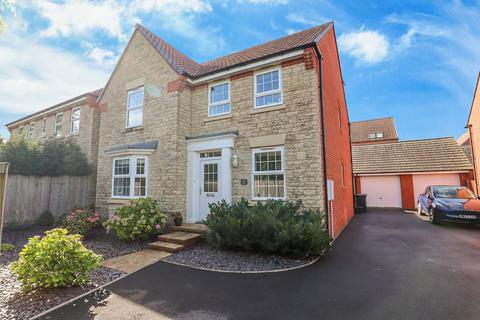 undefined, Weston Close, Calne SN11