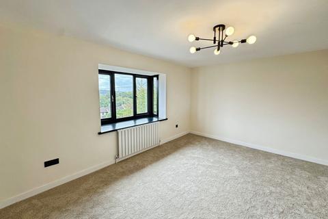 85 Bay View Gardens, Skewen, Neath, SA10 6NF