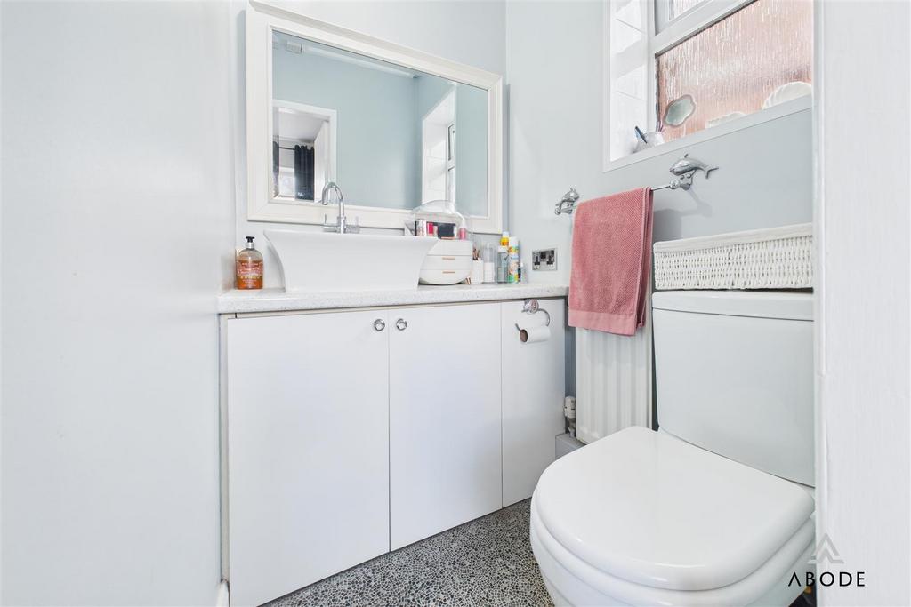 CAM03790 G0-PR0081-STILL020.jpg