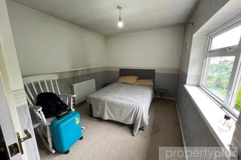 17 Cae Glas, Tonypandy, CF40 1RG