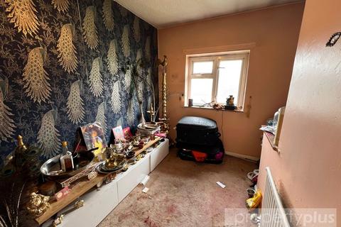 17 Cae Glas, Tonypandy, CF40 1RG