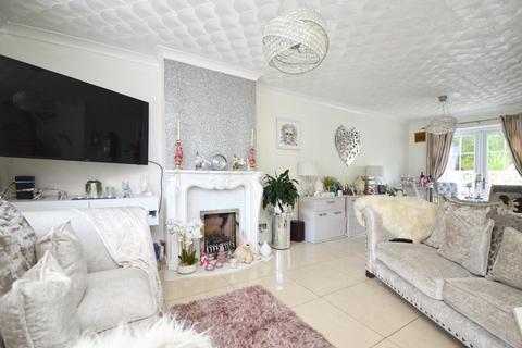 3 bedroom semi-detached house for sale, Sturminster Road, Bristol