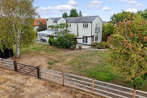 4 bedroom detached house for sale, Wood Lane, Heybridge, CM9