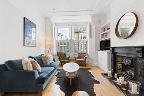 3 bedroom apartment for sale, Thirsk Road, Clapham, London, SW11