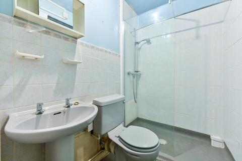 47 Deeside Road, London, SW17 0PH