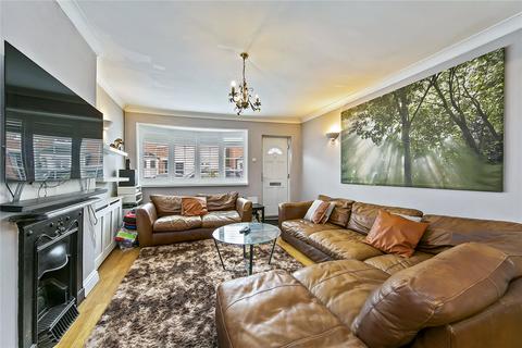 3 bedroom terraced house for sale, Victor Road, Teddington