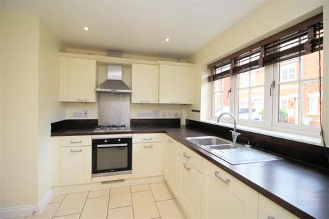 11 Derisley Close, Byfleet, West Byfleet, KT14 7QA