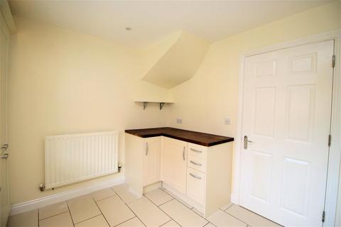 11 Derisley Close, Byfleet, West Byfleet, KT14 7QA