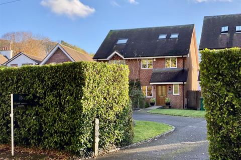 Hawthorn Cottage Copse Road, Haslemere, GU27 3QQ