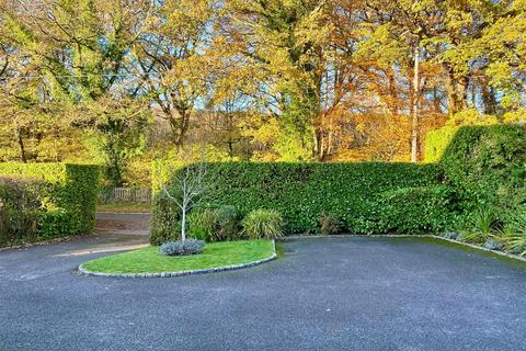 Hawthorn Cottage Copse Road, Haslemere, GU27 3QQ