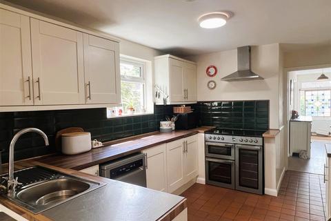 25 Exeter Gate, South Molton, EX36 4AN