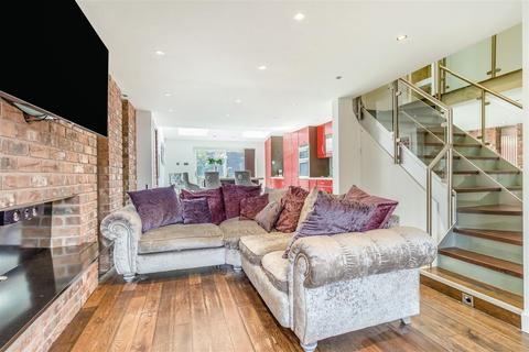 2 bedroom link detached house for sale, Bird Close, Mansfield