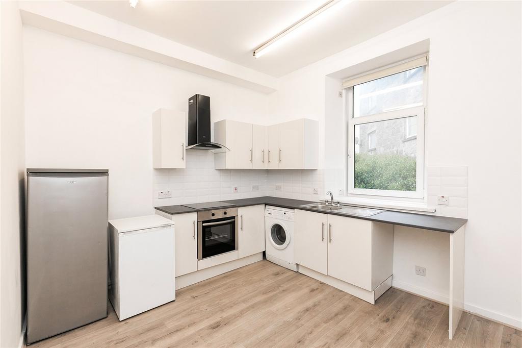 Holburn Street, Aberdeen, AB10 2 bed flat - £750 pcm (£173 pw)