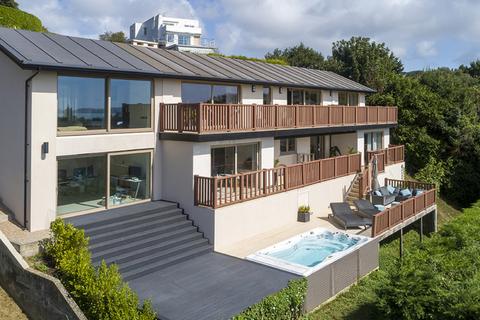 4 bedroom detached house for sale, Les Grupieaux, Jersey, JE3