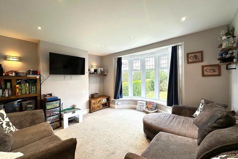 3 bedroom semi-detached house for sale, Newlands Park Road, Scarborough, YO12