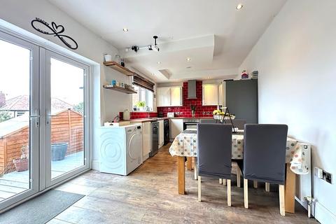 3 bedroom semi-detached house for sale, Newlands Park Road, Scarborough, YO12