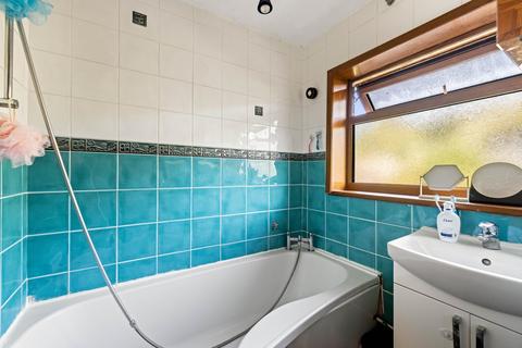 6 Kimberley Walk, Dover, CT16 2JN
