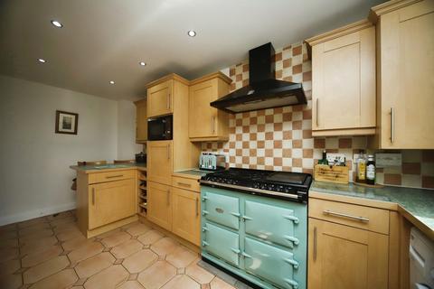 undefined, Severn Drive, Taunton TA1