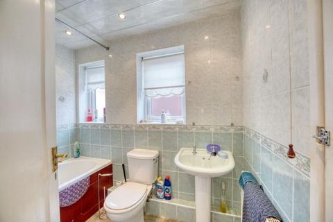 20 Beaufront Terrace, Jarrow, NE32 5EB