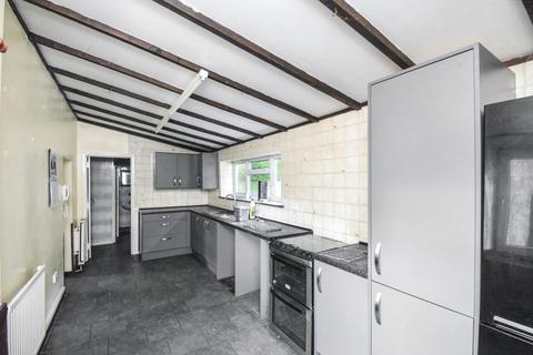 138 Graig Road, Godrergraig, Swansea, SA9 2NY