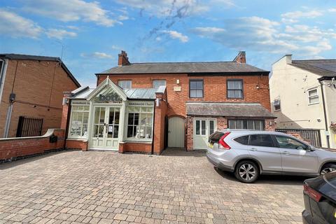 3 bedroom property for sale, Leicester Road, Blaby
