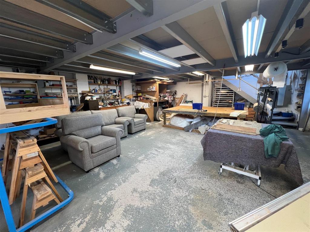 Workshop 4.jpg
