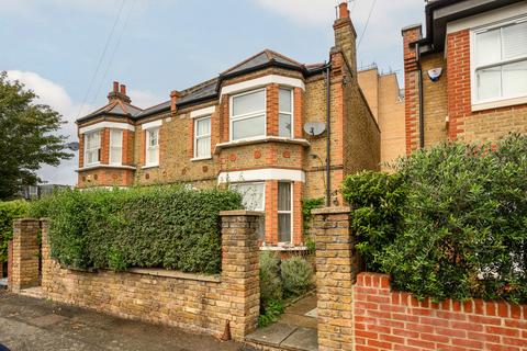Griffiths Road, London SW19