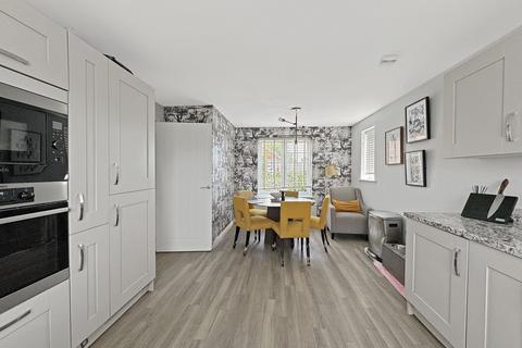 4 bedroom detached house for sale, Pippin Way, Alresford, Colchester, CO7