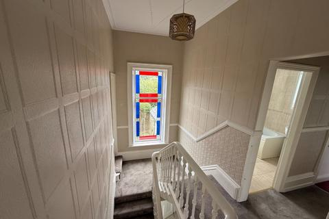 undefined, Lister Avenue, Bradford, BD4