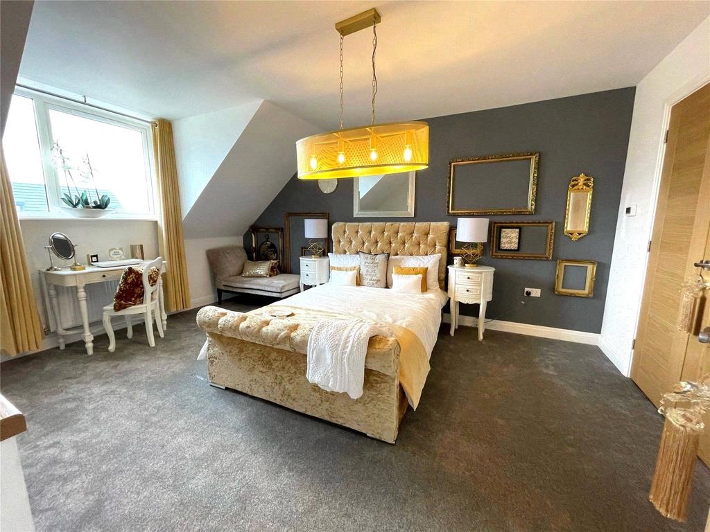 Main Bedroom