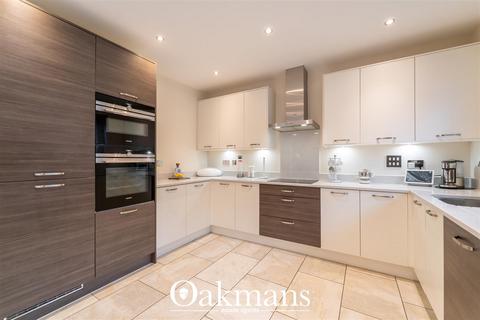 31 Cricketers Grove, Birmingham, B17 8BF