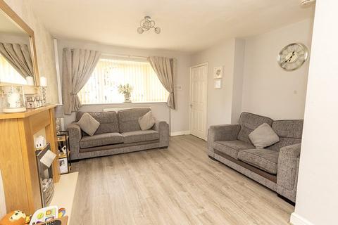 3 bedroom semi-detached house for sale, Buckingham Road, Rowley Regis, West Midlands, B65