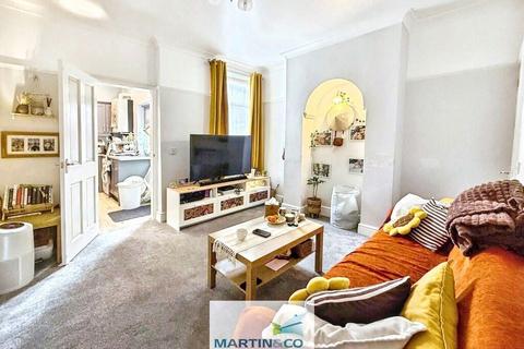2 bedroom terraced house for sale, Central Avenue, Worksop, Nottinghamshire, S80 1ER