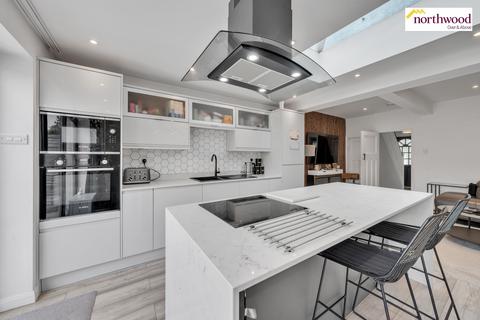 undefined, Briar Road, Watford, WD25