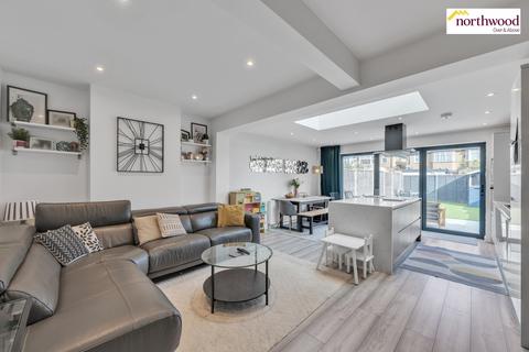 undefined, Briar Road, Watford, WD25