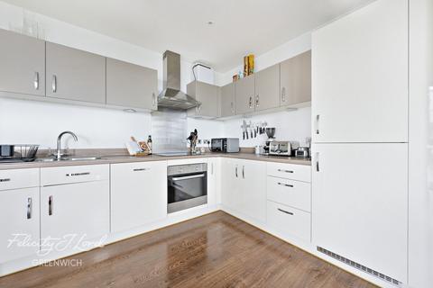 2 bedroom flat for sale, Barge Walk, Greenwich, SE10